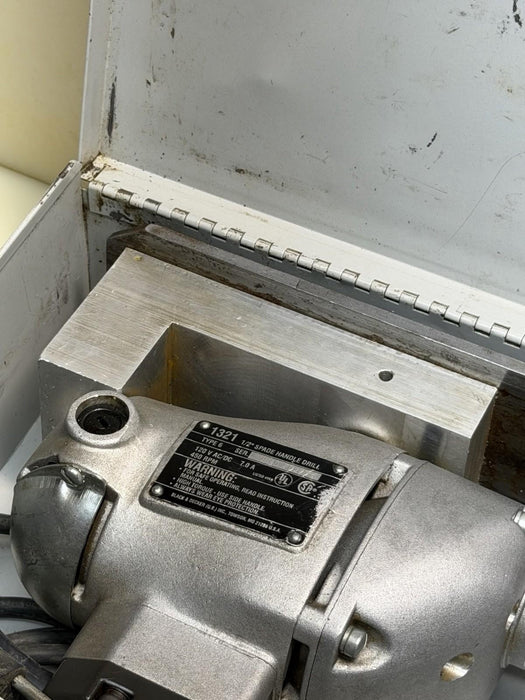 TRIPLE R SPECIALTY TRU-DRILL II B&D  Motor Hole Saw Tool With Chain Vice