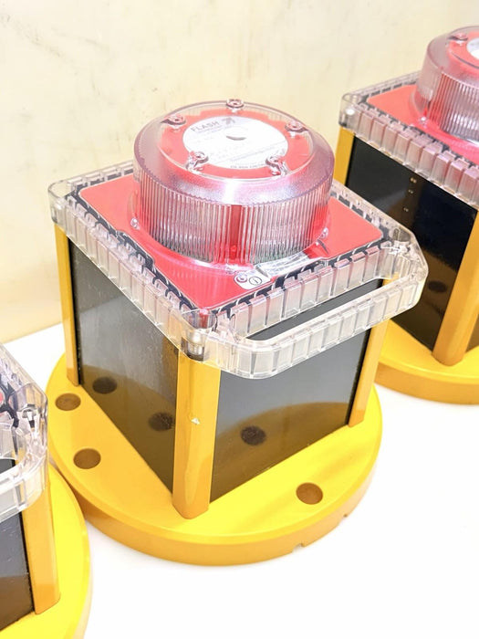 Lot 3 Flash Technology OL800 Red 60X Solar Obstruction Light FAA Compliant