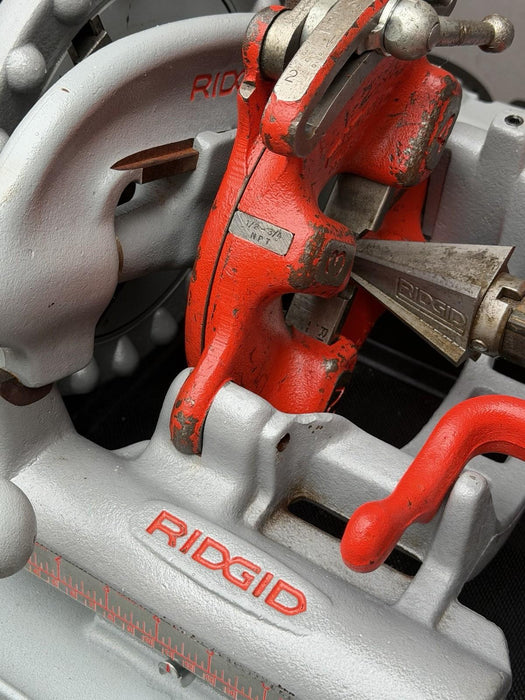 Ridgid 535 V3 Pipe Threader 1/2"-2" Threading Machine 811A Dies Cart