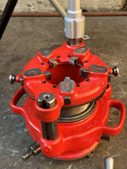 Ridgid 300 Pipe Threader Complete + 811 Die, 141 Threader, 460 Tripod + More WOW et4