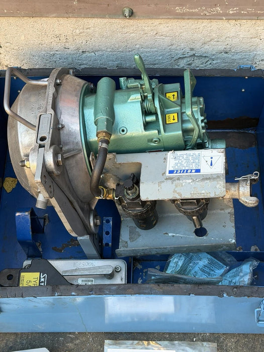 SKY CLIMBER ALPHA 1000 PNEUMATIC AIR OPERATED HOIST + CASE