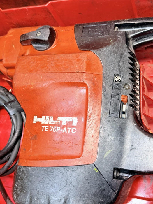 HILTI TE 76-ATC 120V SDS-MAX CORDED ROTARY HAMMER DRILL KIT W/ CASE AND BITS