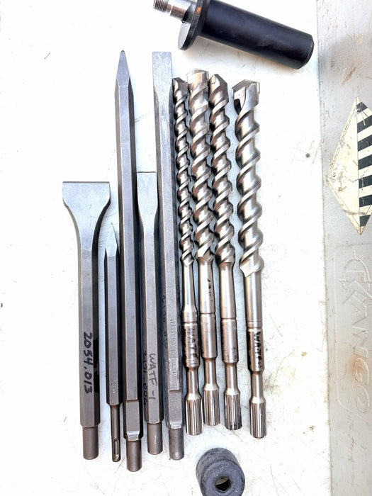 PETROL KANGO 978S DEMOLITION JACK HAMMER BREAKER GAS POWERED W/CASE BITS CHISELS