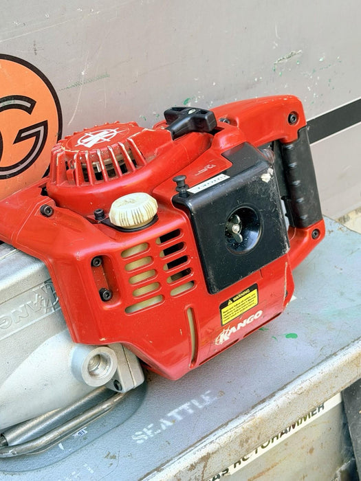 PETROL KANGO 978S DEMOLITION JACK HAMMER BREAKER GAS POWERED W/CASE BITS CHISELS