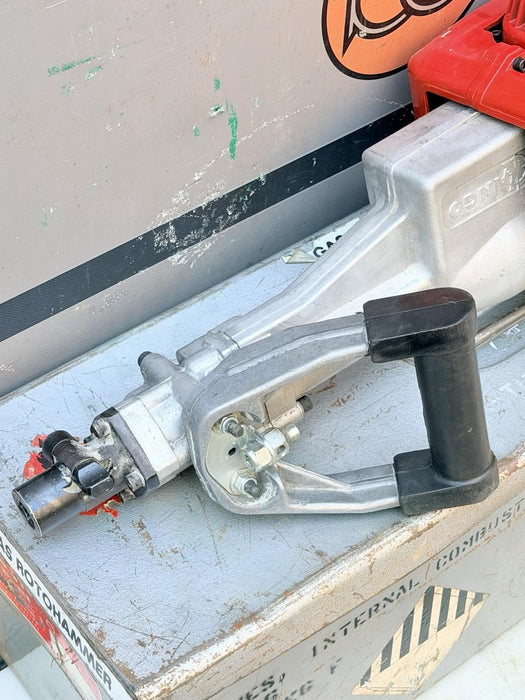 PETROL KANGO 978S DEMOLITION JACK HAMMER BREAKER GAS POWERED W/CASE BITS CHISELS