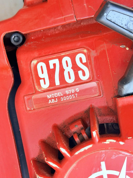 PETROL KANGO 978S DEMOLITION JACK HAMMER BREAKER GAS POWERED W/CASE BITS CHISELS