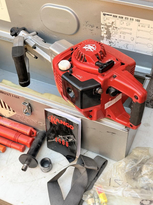 PETROL KANGO 978S DEMOLITION JACK HAMMER BREAKER GAS POWERED + CASE CHISELS MINT