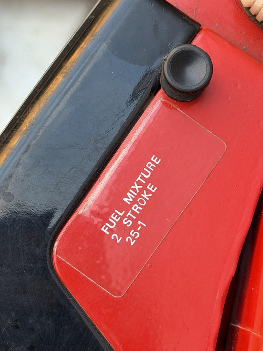 PETROL KANGO 978S DEMOLITION JACK HAMMER BREAKER GAS POWERED + CASE CHISELS MINT