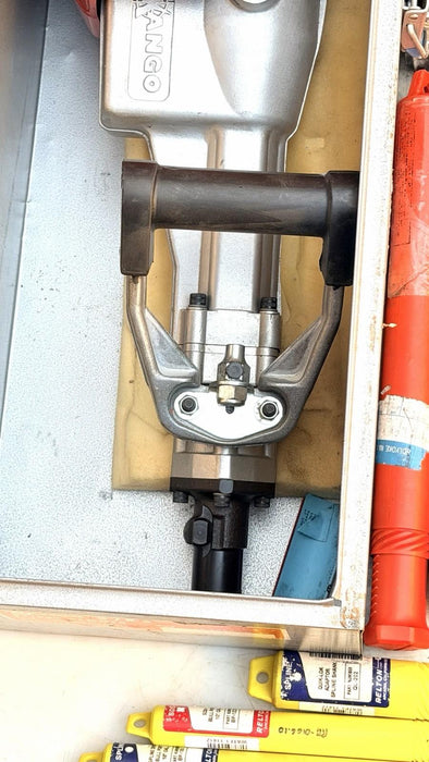 PETROL KANGO 978S DEMOLITION JACK HAMMER BREAKER GAS POWERED + CASE CHISELS MINT