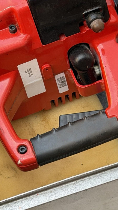 PETROL KANGO 978S DEMOLITION JACK HAMMER BREAKER GAS POWERED + CASE CHISELS MINT