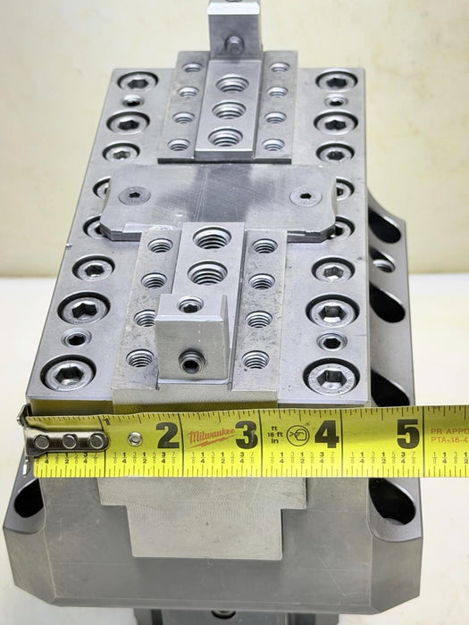 Gnutti Centering Hydraulic Clamping Vice Stationary Power Chuck 3537 daN For CNC