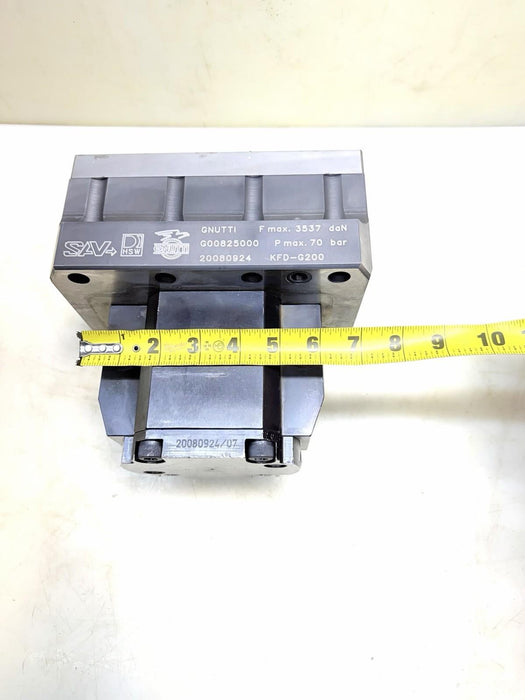 Gnutti Centering Hydraulic Clamping Vice Stationary Power Chuck 3537 daN For CNC