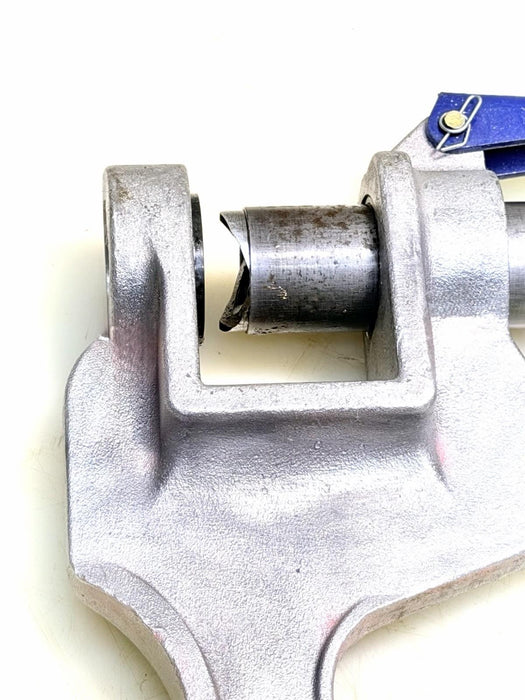 Current Tools 141 Metal Stud Punch Knockout 1-11/32" hole  greenlee 710 #1