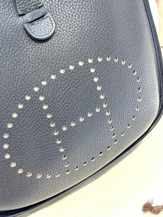 HERMES EVELYNE POCHE III 29 BLUE TAURILLON CLEMENCE REFURBISHED SPECIAL EDITION!