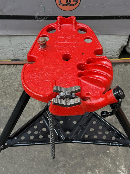 Ridgid 450 1/8 to 5 inch Tripod Pipe Vise for Ridgid Pipe Great Shape #4