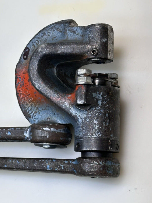 Roper Whitney No. 10 Medium Duty Portable Punch 9/16�  #8  Bin 3