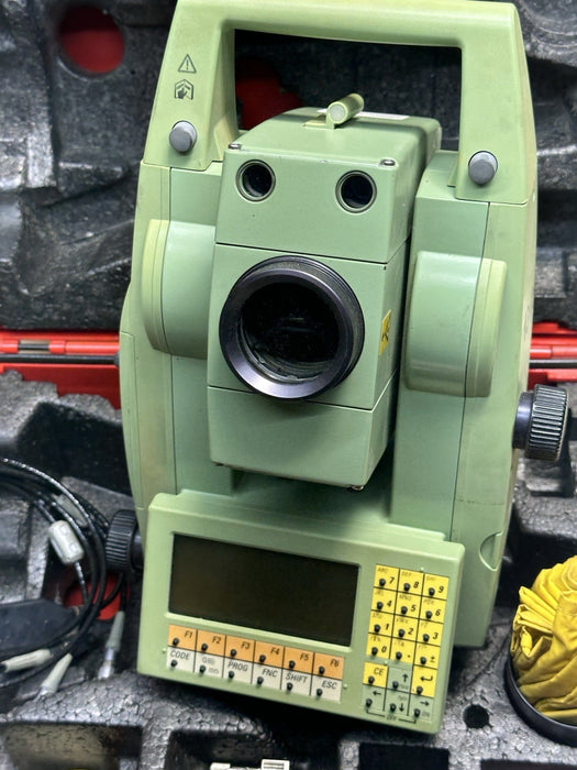 Leica TCRA1103 3" Conventional Reflectorless Total Station “Missing Battery”