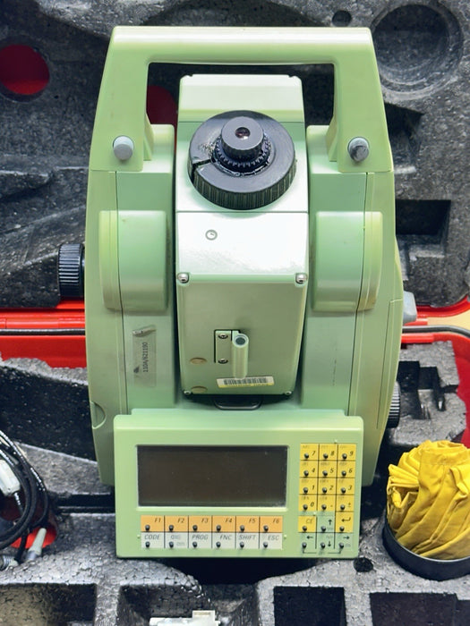 Leica TCRA1103 3" Conventional Reflectorless Total Station “Missing Battery”