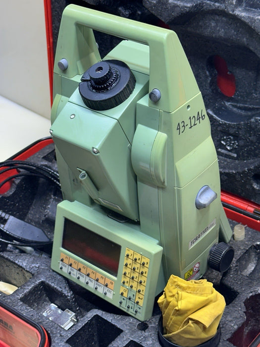 Leica TCRA1103 3" Conventional Reflectorless Total Station “Missing Battery”