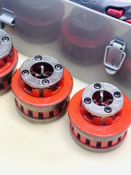 RIDGID 700-T2 Pipe Threader w/ 12-R Die Set 1/2-2 & "NEW" Metal Case TESTED BG1