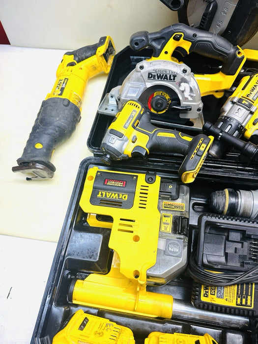 Dewalt 20V MAX XR 5.0 Ah Cordless Lithium-Ion 11-Tool Combo Tool Set + Batteries