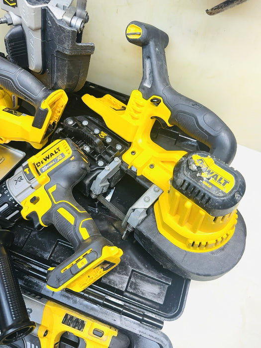 Dewalt 20V MAX XR 5.0 Ah Cordless Lithium-Ion 11-Tool Combo Tool Set + Batteries