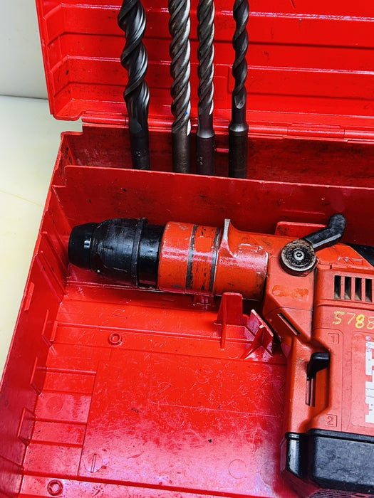Hilti TE55 Corded 115V Rotary Hammer Drill W/ 4 Hilti Bits And Case