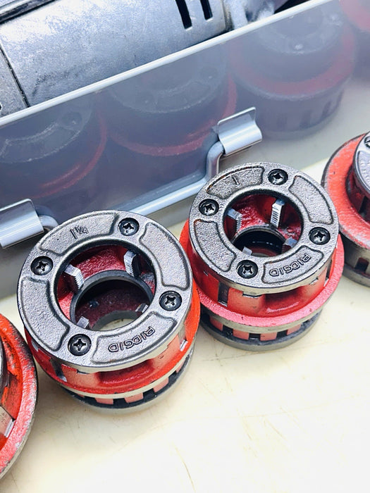 RIDGID 700 Pipe Threader w/ 12-R Die Set 1/2-2 & "NEW" Metal Case TESTED BG2