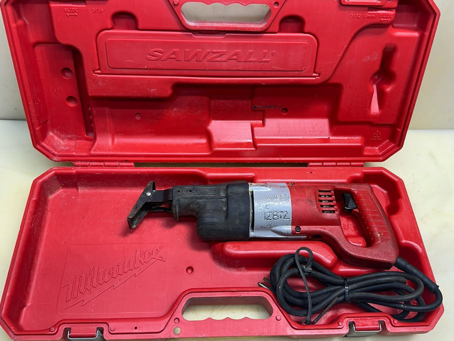 Milwaukee 6511 Sawzall  Saw Corded Electric 120V -USA- Tested In Original Case