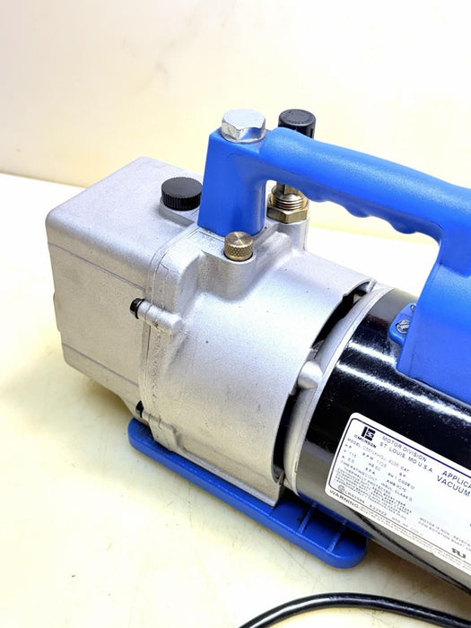 Robinair 15600 SPX Cooltech 6 CFM Vacuum Pump