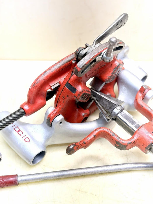 Ridgid 300 Carriage Pipe Cutter, Reamer, 811 Die, Handle 100% Genuine Nice  BG3