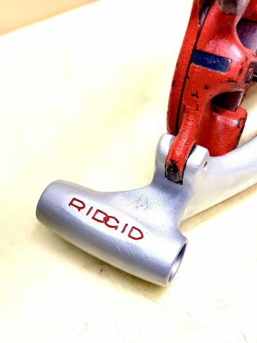 Ridgid 300 Carriage Pipe Cutter, Reamer, 811 Die, Handle 100% Genuine Nice  BG3