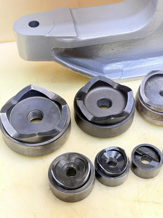 GREENLEE 1732 C FRAME & 1/2” - 4”  KNOCKOUT HYDRAULIC PUNCH FRAME & KO DIES WOW