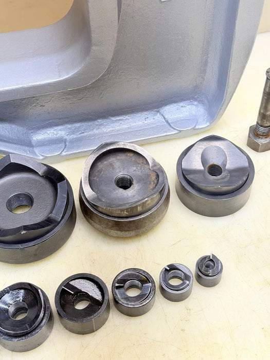 GREENLEE 1732 C FRAME & 1/2” - 4”  KNOCKOUT HYDRAULIC PUNCH FRAME & KO DIES WOW