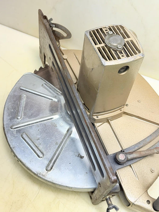 Makita 5402-A 16-5/16" Blade Beam Saw in Great Condition 415mm Circular Saw