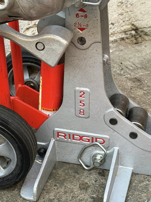 Ridgid 258 Power Pipe Cutter 2-1/2-8” w/ Hyd. Pump, 700 Threader Roller + Cart