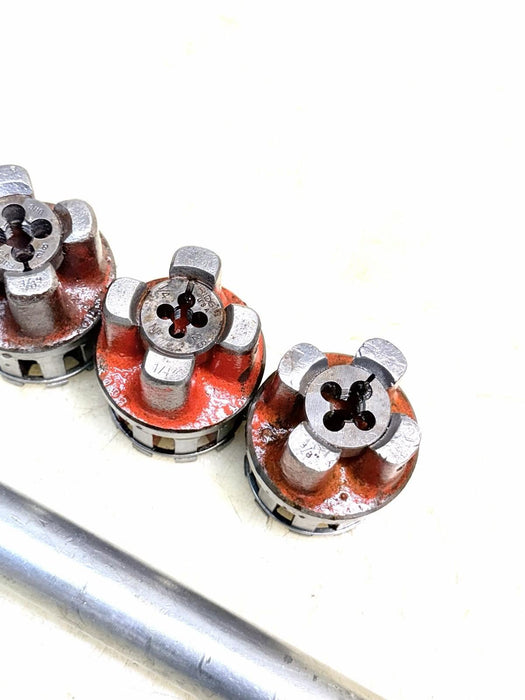 Ridgid Ratchet Bolt Threader Set 1/8, 1/4, 3/8, 7/16, 9/16, NC 00-RB + Handle