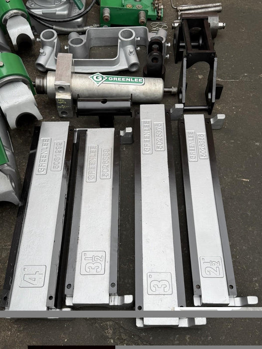 Greenlee 881 Conduit Bender 2.5”-4” Rigid EMT Hyd Pump 1813 Table + WARRANTY