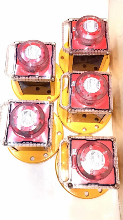 Lot 5 Flash Technology OL800 Red 60X Solar Obstruction Light FAA Compliant