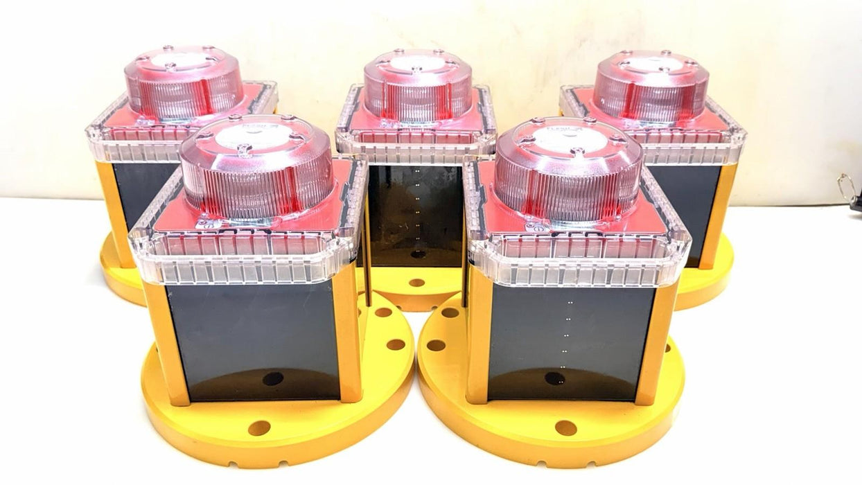 Lot 5 Flash Technology OL800 Red 60X Solar Obstruction Light FAA Compliant