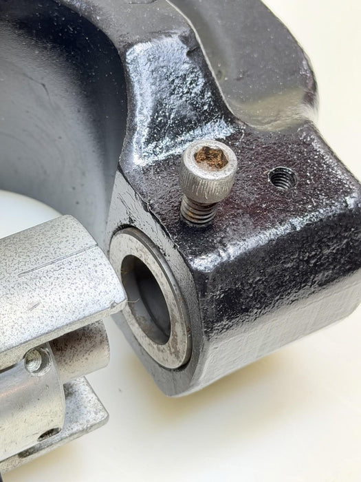 SPX Power Team Hydraulic HP35 PUNCH-35 TON