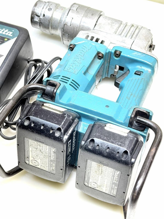 Makita 18V X2 LXT XTW01ZW 36V Cordless Shear Wrench with 2 18V Batteries Charger