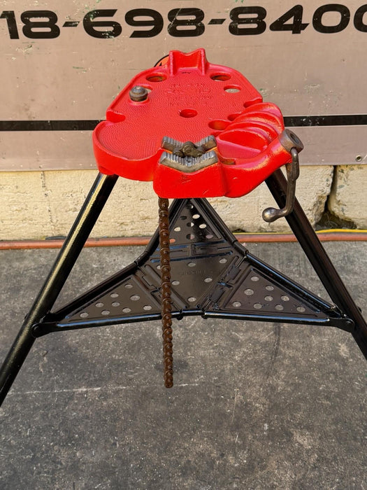 Ridgid 450 1/8 to 5 inch Tripod Pipe Vise for Rigid Pipe Great Shape #4