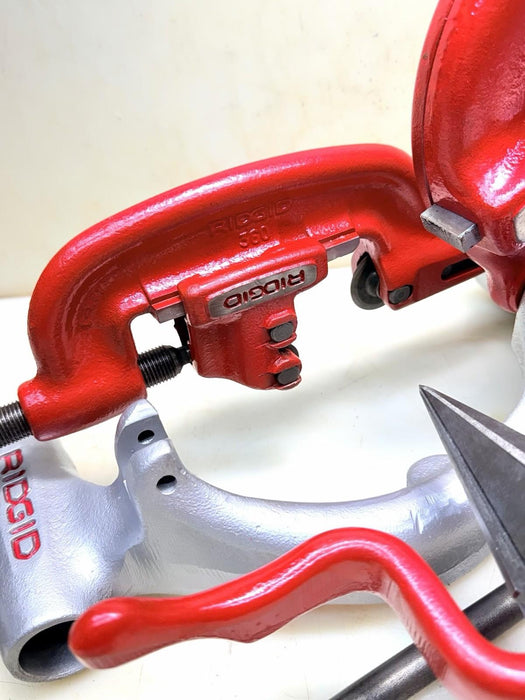 Ridgid 300 Carriage Pipe Cutter, Reamer, 811 Die, Handle, Fully Refurbished #2