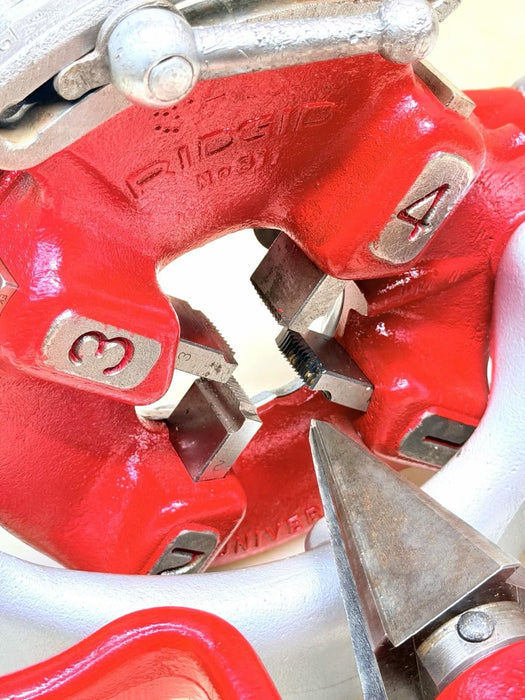 Ridgid 300 Carriage Pipe Cutter, Reamer, 811 Die, Handle, Fully Refurbished #3
