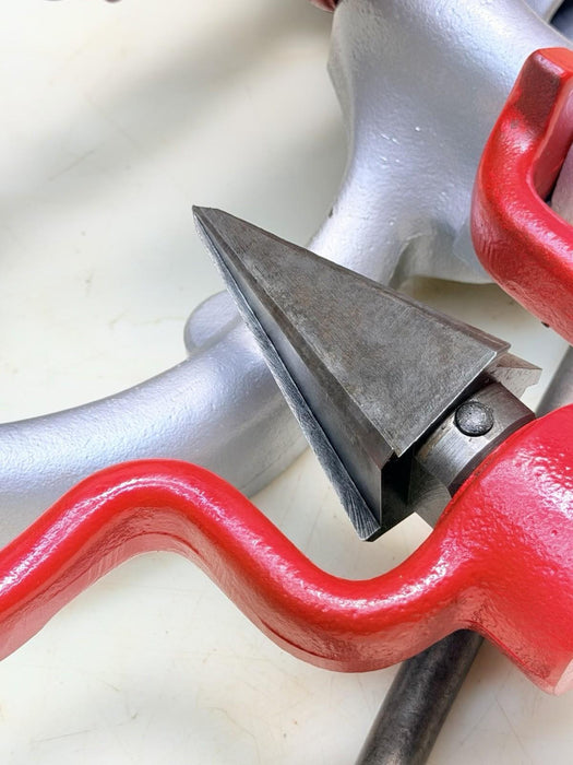 Ridgid 300 Carriage Pipe Cutter, Reamer, 811 Die, Handle, Fully Refurbished #3