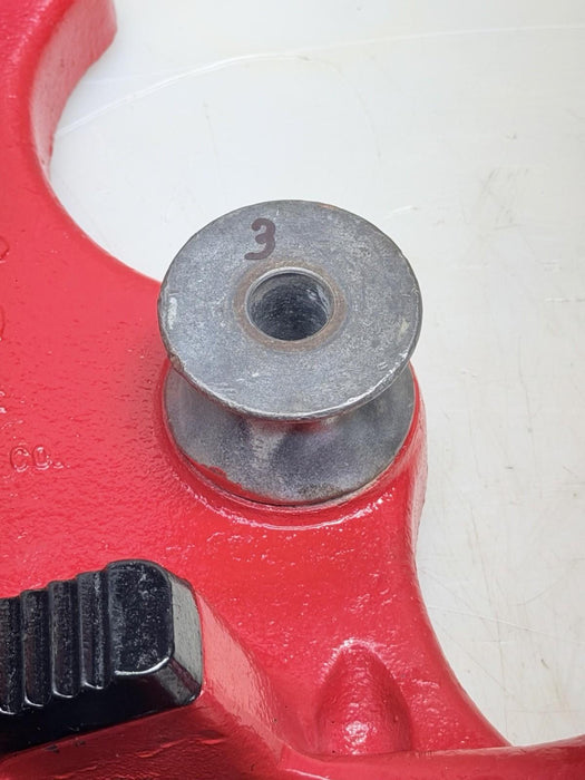 Ridgid BC810 Pipe Vise, Chain Clamp, Bench Mount, 1/2" - 8" Capacity #3