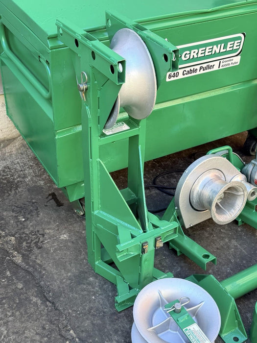 Greenlee 686 640 4000 LBS Tugger Cable Puller Set With Accessories “NICE”