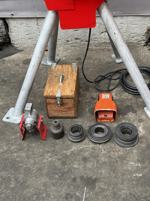 Victaulic VE-416-FSD Self-Powered Hydraulic Roll Groover 2”-16” Capacity AGS