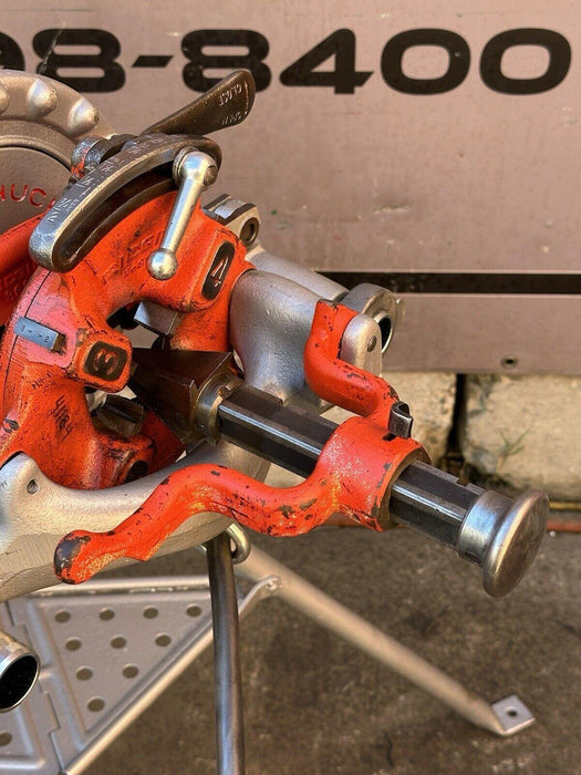 RIDGID 300 PIPE THREADING MACHINE + FOOT SWITCH , CARRIAGE NICE REFURBISHED